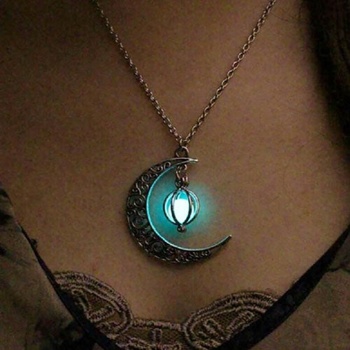 Fashion Women's Stone Shine Moon Charm Luminous Necklace